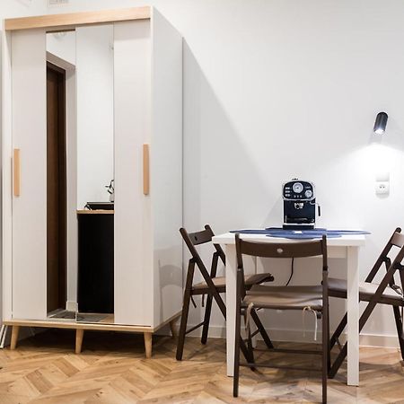 דירות לסקו Apartament Na Plantach מראה חיצוני תמונה