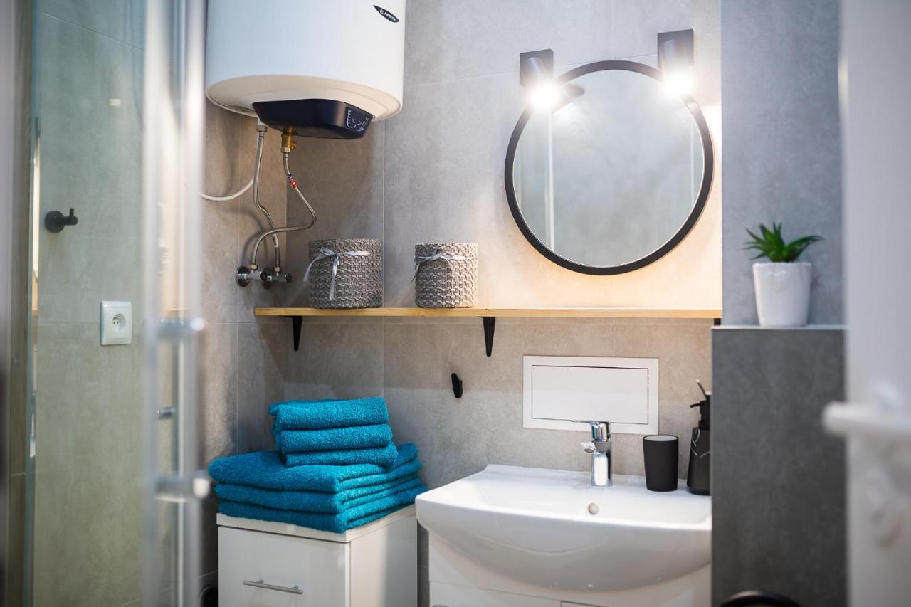 דירות לסקו Apartament Na Plantach מראה חיצוני תמונה