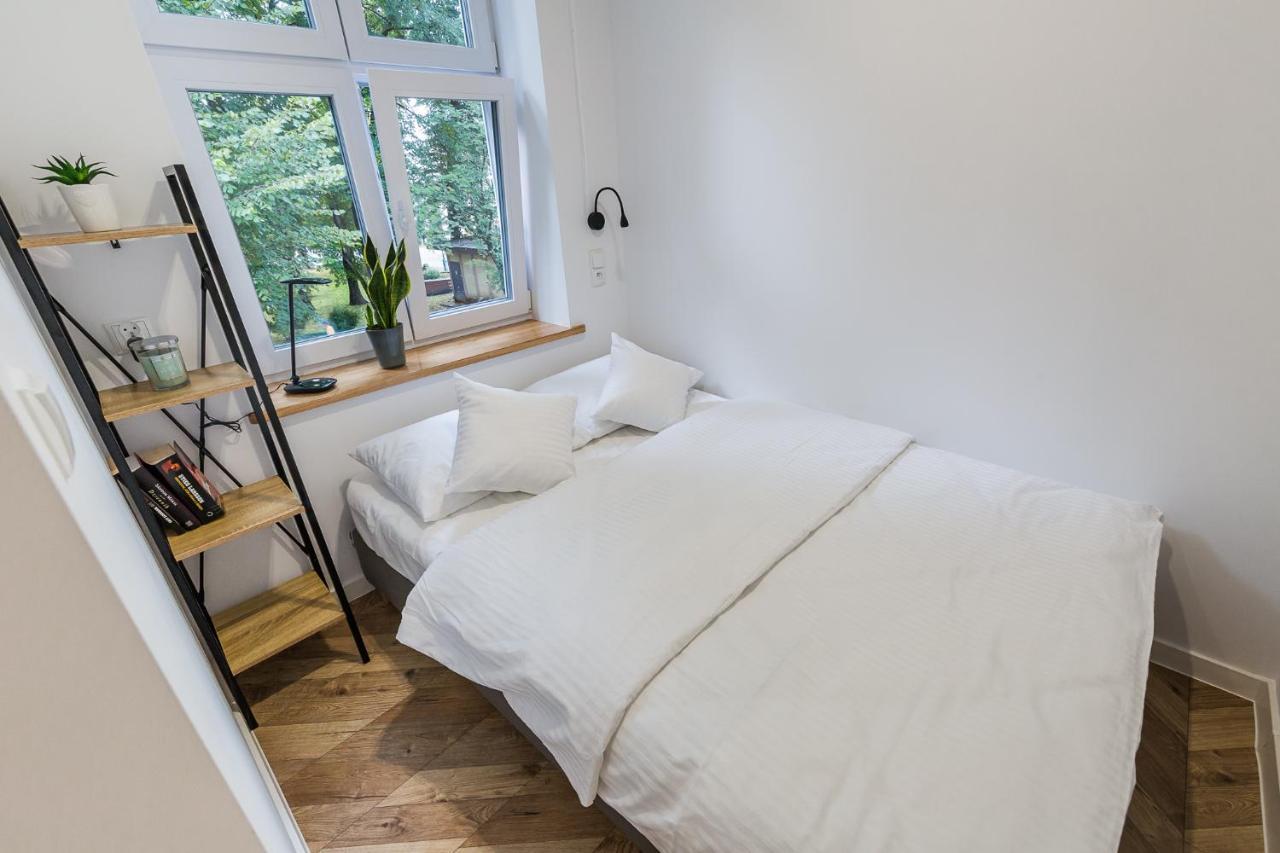 דירות לסקו Apartament Na Plantach מראה חיצוני תמונה